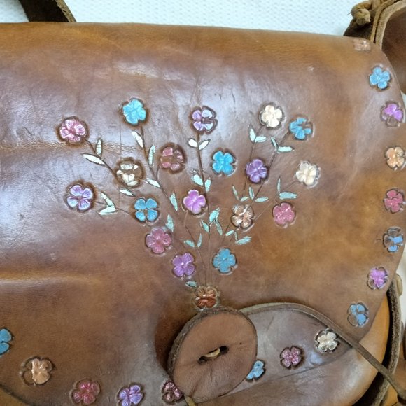 Vintage  PURSE LEATHER hobo tooled shoulder bag  for "Susan". late 60's- 70 - Picture 7 of 14